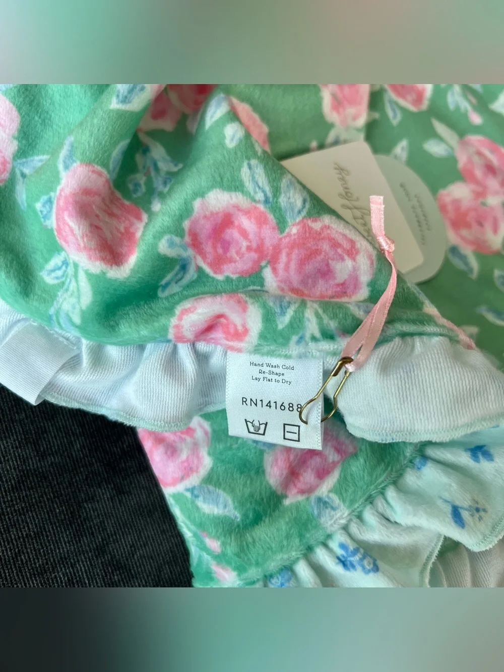 NWT SweetHoney Ruffled Beach Blanket- Aqua Spring Floral